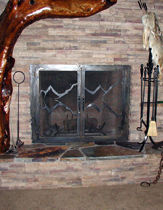 F13 Fireplace Doors with Cascades